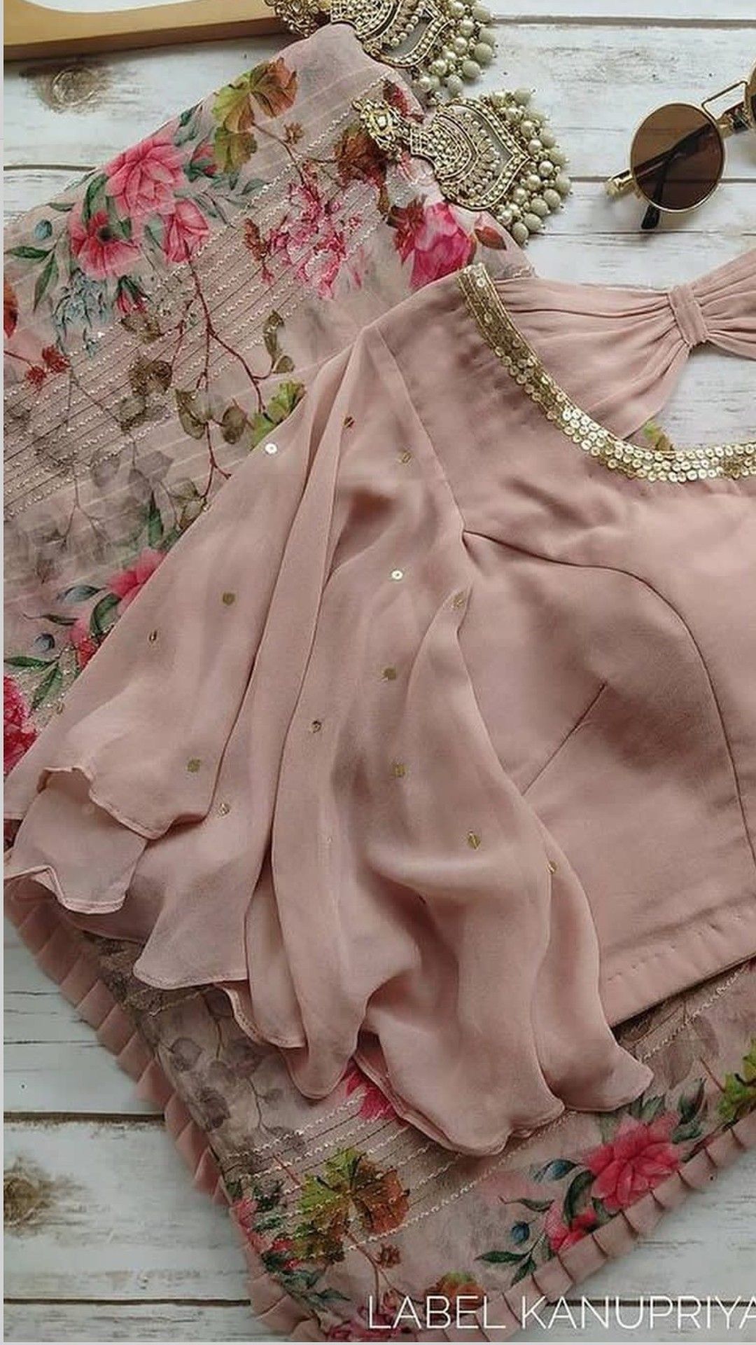 Flower Super Hit Designer Organza Saree